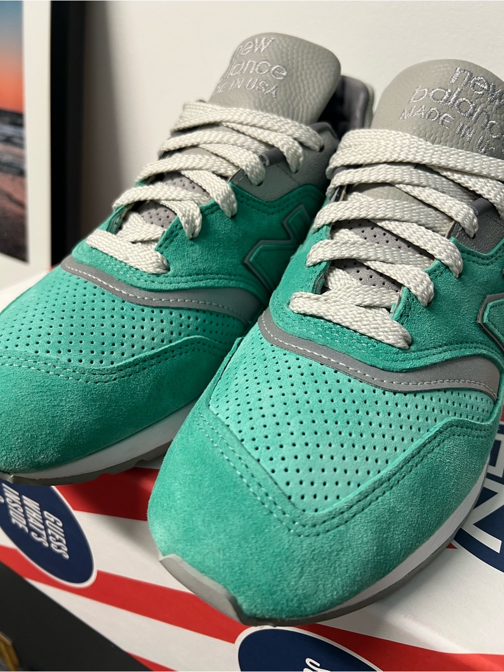 New Balance x Concepts 997 New York City Rivalry Pack Size 9US - Picture 6 of 16